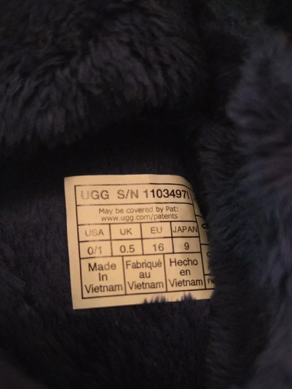 UGG soft navy